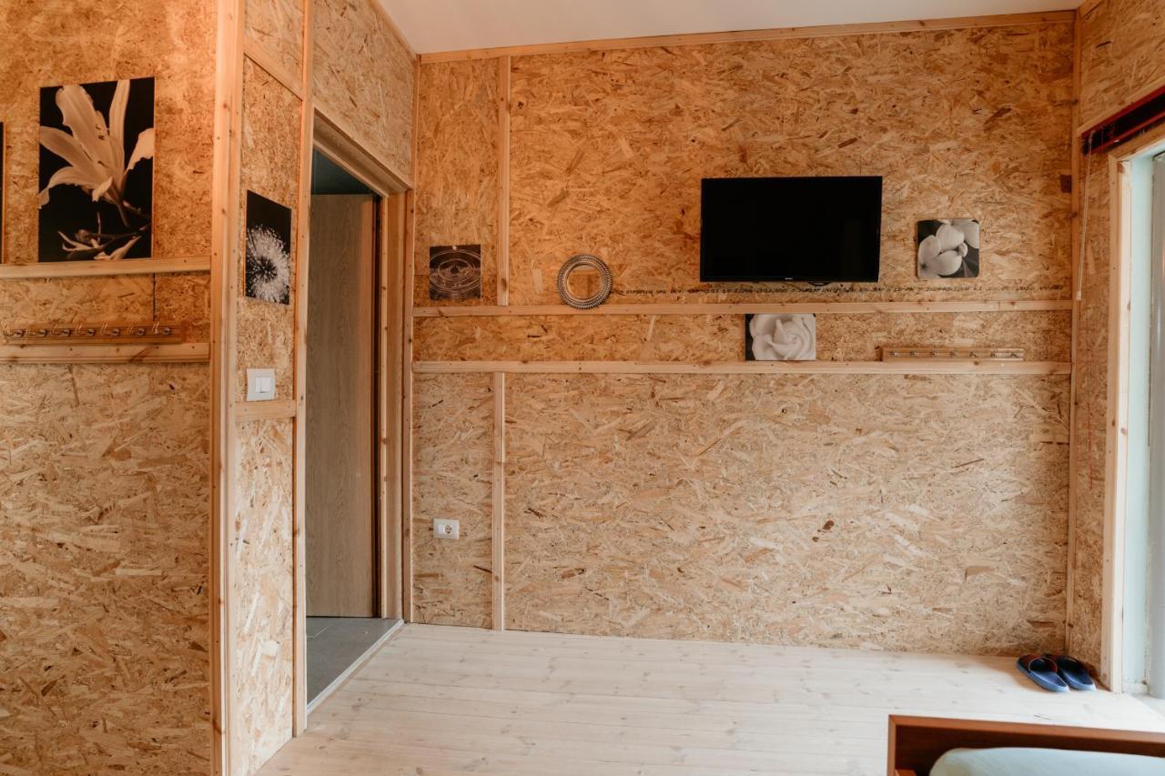 Bujtina Vjosa Hotel Memaliaj Екстериор снимка