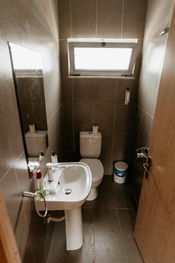 Bujtina Vjosa Hotel Memaliaj Екстериор снимка