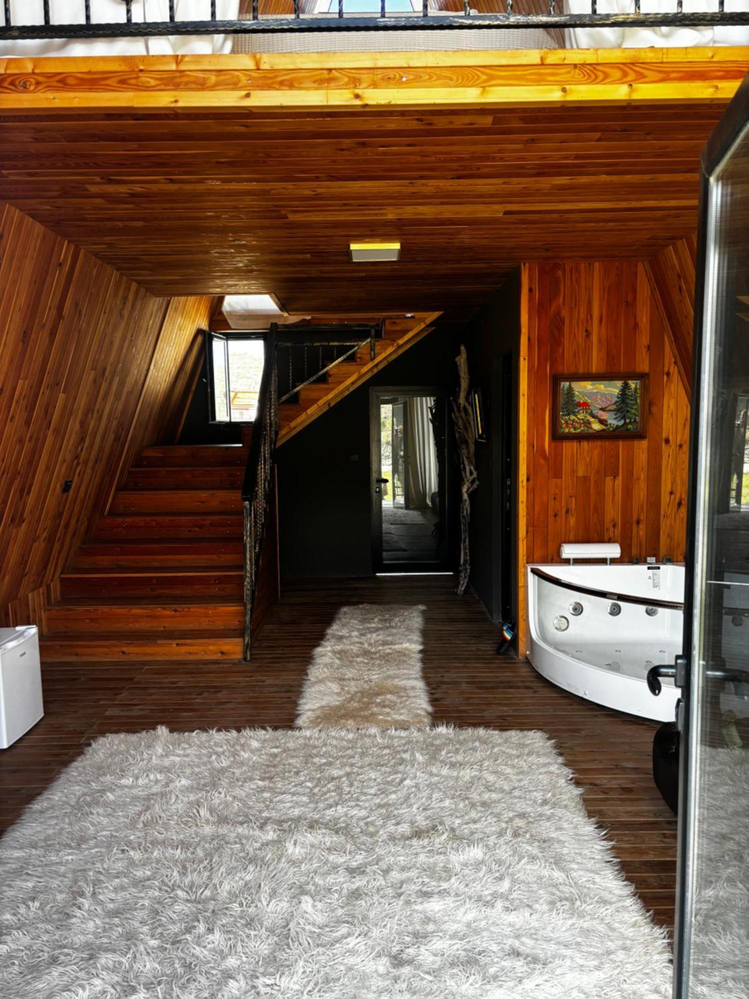 Bujtina Vjosa Hotel Memaliaj Екстериор снимка